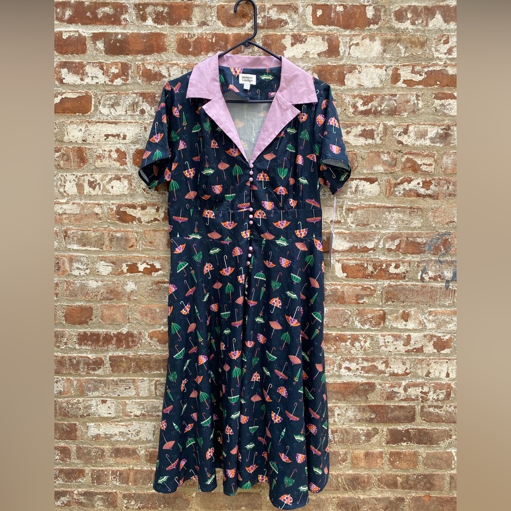 Unique Vintage Navy and Lavender Purple Umbrella Print Dress Size XL 14 NWT